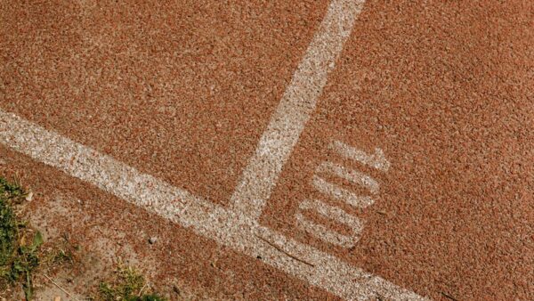 diagonal composition of dividing lines on a running track