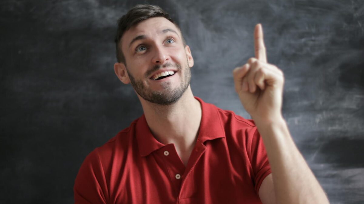 man in red polo shirt thought a good idea