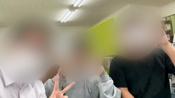 卒塾生来訪！開示結果持参！